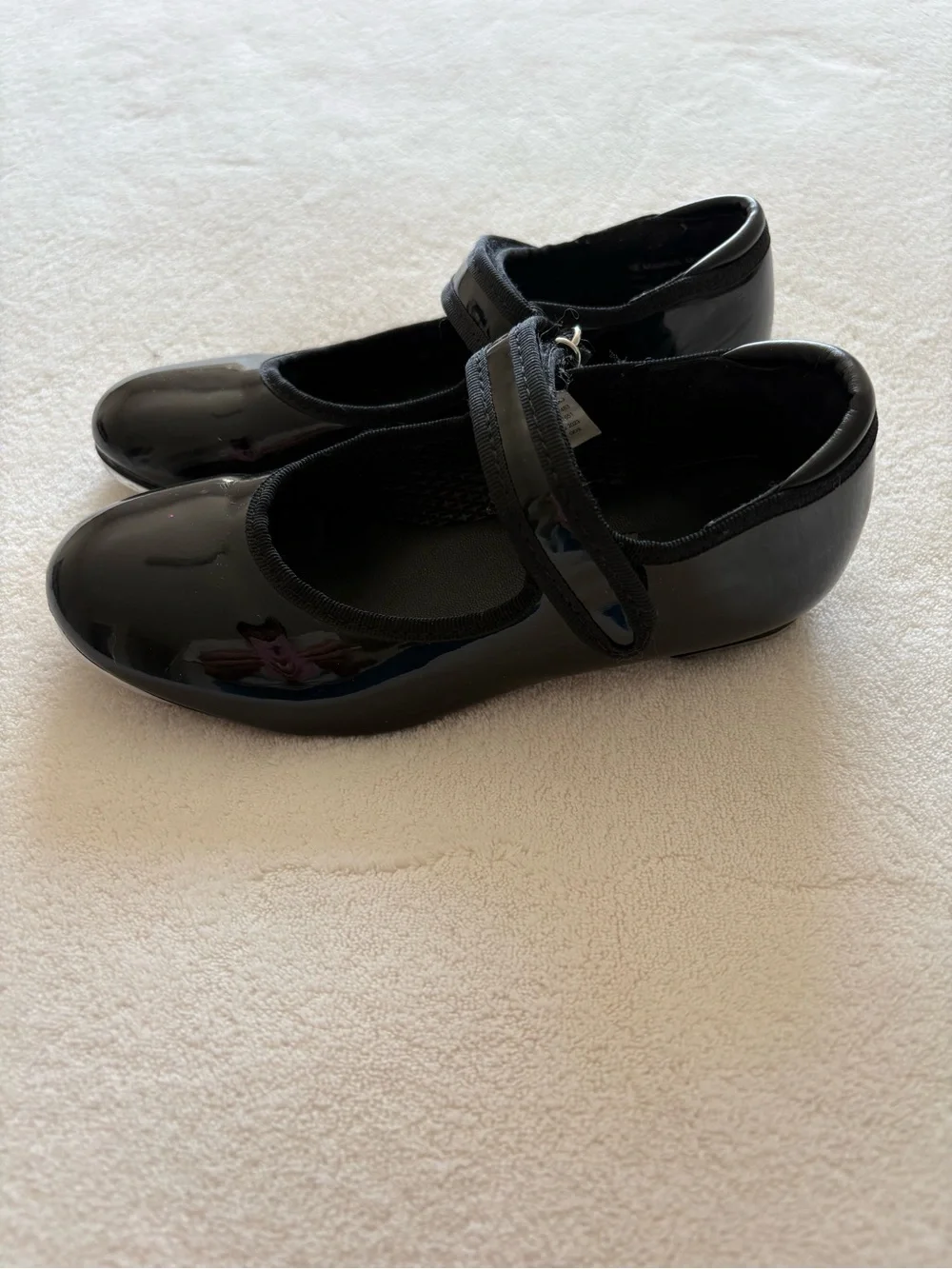 Danskin Girls Tap Shoes